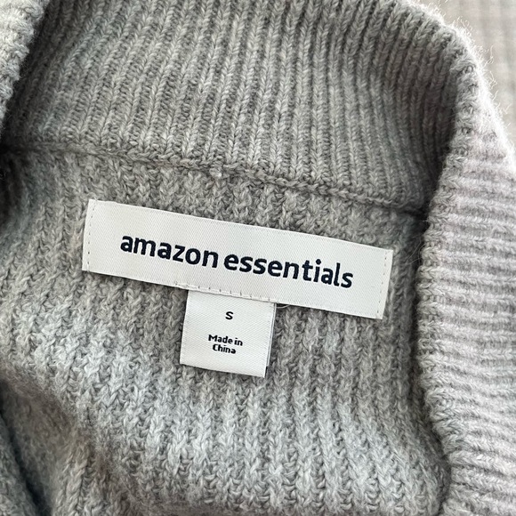 Amazon Essentials Mens Gray Henley Sweater - Picture 4 of 4